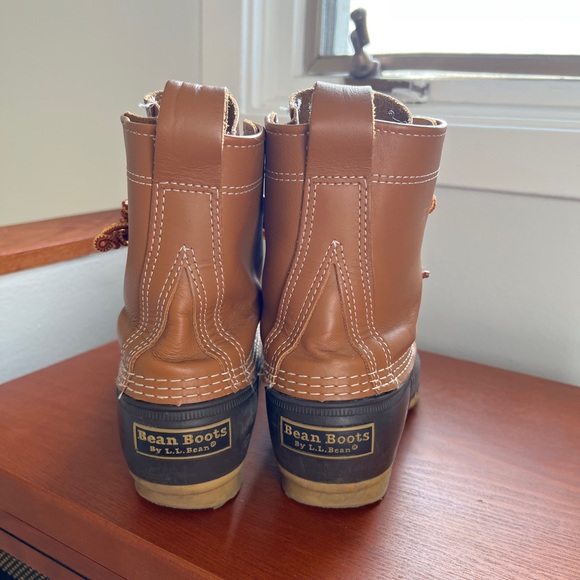Classic 8” L.L. Bean Duck Boots made in Maine - Picture 5 of 5